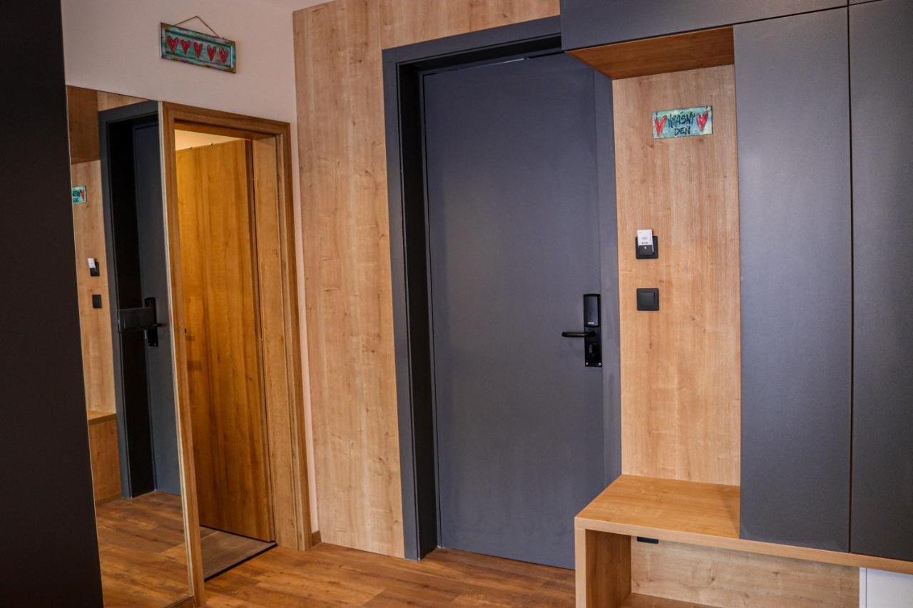 Apartman Nisa - Ovruc Štrbské Pleso Kültér fotó